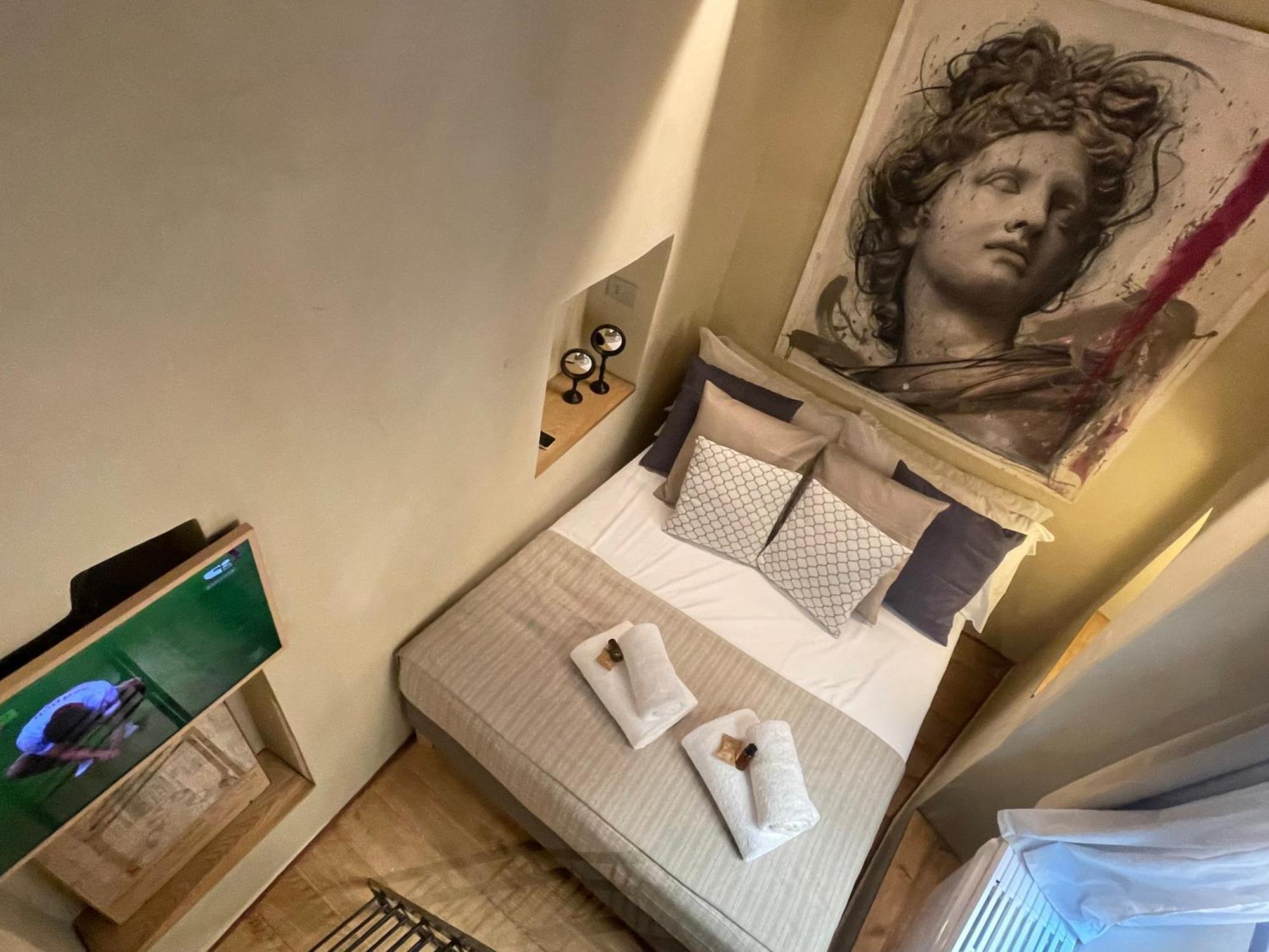 Duomo Tiny House In Center Of